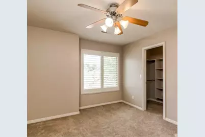 2226 E Crimson Cir, Saint George, UT 84790 - Photo 13