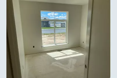 4676 W 75 N #401, West Point, UT 84015 - Photo 9