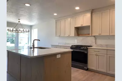 4676 W 75 N #401, West Point, UT 84015 - Photo 23