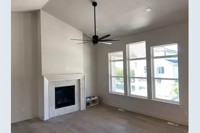 4676 W 75 N #401, West Point, UT 84015 - Photo 17