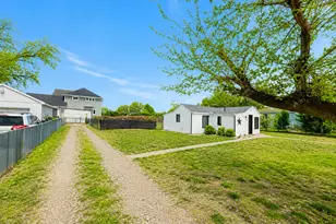 740 S 900 E, Orem, UT 84097 - Photo 13
