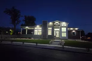 6337 S Glen Oaks St, Murray, UT 84107 - Photo 1