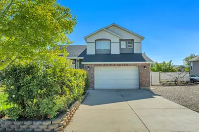8847 Mountain Vista Dr, West Jordan, UT 84088 - Photo 3
