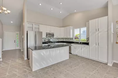 8847 Mountain Vista Dr, West Jordan, UT 84088 - Photo 9