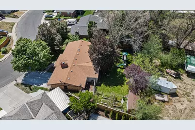 1075 N 200 E, Lehi, UT 84043 - Photo 41