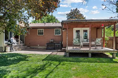 1075 N 200 E, Lehi, UT 84043 - Photo 33