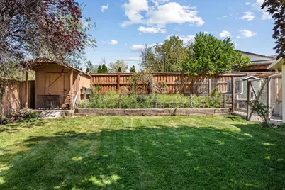 1075 N 200 E, Lehi, UT 84043 - Photo 35