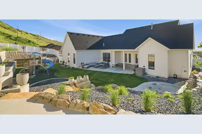 2013 S 100 W, Perry, UT 84302 - Photo 37