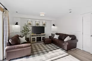8479 S 1590 W, West Jordan, UT 84088 - Photo 9