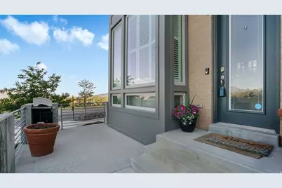 4491 W Daybreak Rim Way S, South Jordan, UT 84009 - Photo 3