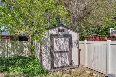 5324 S Robinwood Cir, Taylorsville, UT 84129 - Photo 21