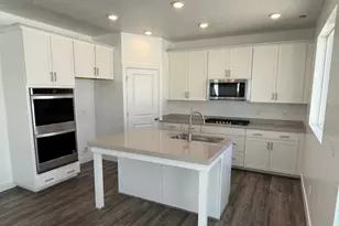 2872 S 2900 W, Syracuse, UT 84075 - Photo 3