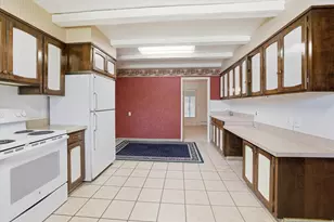 581 N 200 E, Tremonton, UT 84337 - Photo 13
