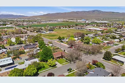 581 N 200 E, Tremonton, UT 84337 - Photo 55