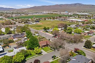 581 N 200 E, Tremonton, UT 84337 - Photo 55