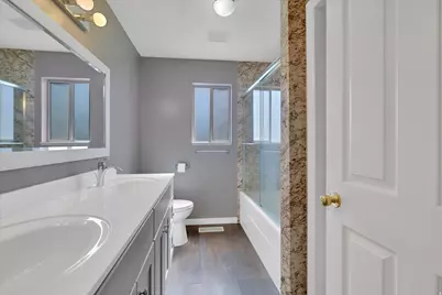 390 E 1200 N, Logan, UT 84341 - Photo 13