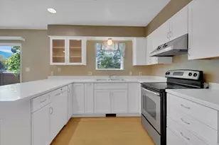 390 E 1200 N, Logan, UT 84341 - Photo 5