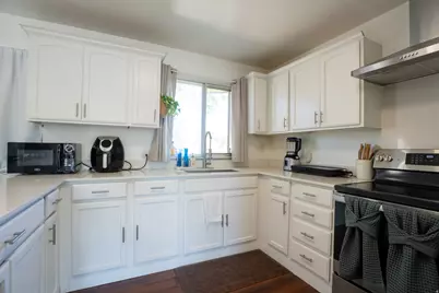 452 W 5300 S, Washington Terrace, UT 84405 - Photo 7