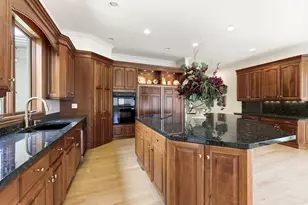10588 S Wasatch Blvd, Sandy, UT 84092 - Photo 17