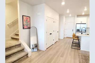 933 W Sunspear Dr, Saratoga Springs, UT 84045 - Photo 15