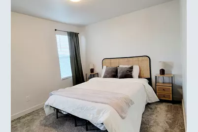 933 W Sunspear Dr, Saratoga Springs, UT 84045 - Photo 25