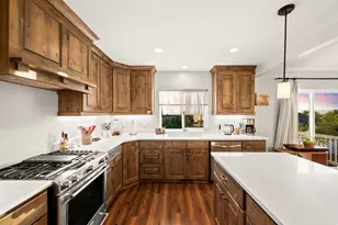 1145 N Christley Ln E, Elk Ridge, UT 84651 - Photo 5