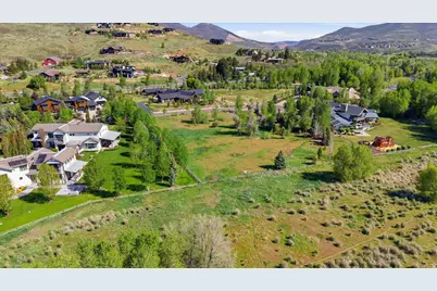 2410 N River Meadows Pkwy #4, Midway, UT 84049 - Photo 21