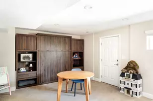 1069 E Birchbrook Cir S, Cottonwood Heights, UT 84047 - Photo 17