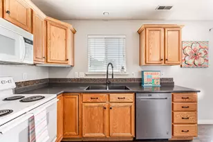 4156 S Davencrest Ln, Taylorsville, UT 84129 - Photo 9