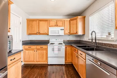 4156 S Davencrest Ln, Taylorsville, UT 84129 - Photo 5