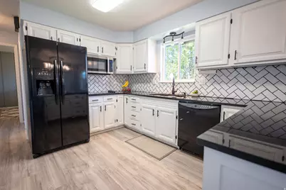 639 S 500 W, Richfield, UT 84701 - Photo 11
