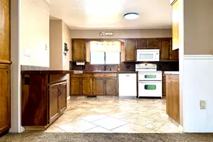266 N 250 W, Vernal, UT 84078 - Photo 7