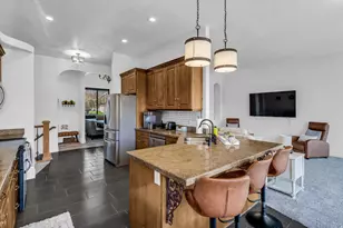2016 N Nuttall Dr, Lehi, UT 84043 - Photo 9
