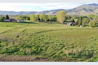 3477 N Highway 162, Liberty, UT 84310 - Photo 27