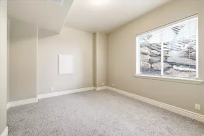 1733 E Crimson Oak Dr, Draper, UT 84020 - Photo 61