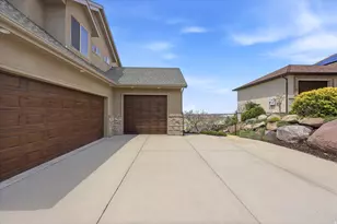 1733 E Crimson Oak Dr, Draper, UT 84020 - Photo 5