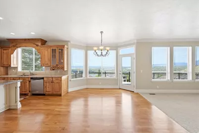 1733 E Crimson Oak Dr, Draper, UT 84020 - Photo 29