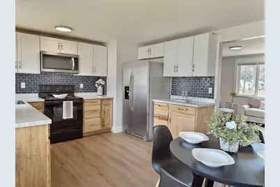 105 E 600 S, Vernal, UT 84078 - Photo 7