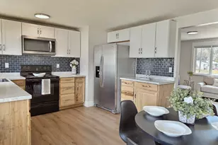 105 E 600 S, Vernal, UT 84078 - Photo 7