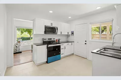 188 O St, Salt Lake City, UT 84103 - Photo 9