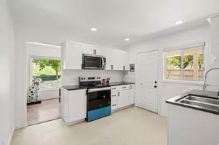 188 O St, Salt Lake City, UT 84103 - Photo 9