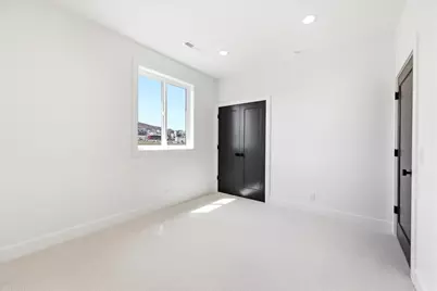 353 N Barlow Ct, Saratoga Springs, UT 84045 - Photo 17