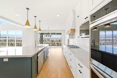 353 N Barlow Ct, Saratoga Springs, UT 84045 - Photo 7