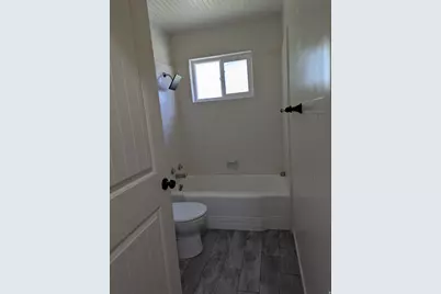227 E 3060 N, Provo, UT 84604 - Photo 9