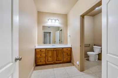 1018 N 985 W #501, Orem, UT 84057 - Photo 15
