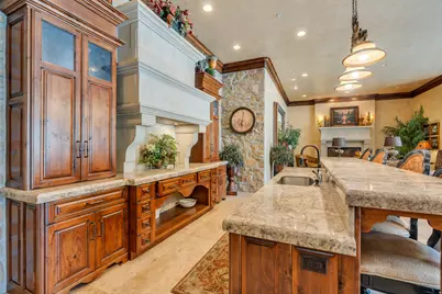 1018 N 985 W #501, Orem, UT 84057 - Photo 25