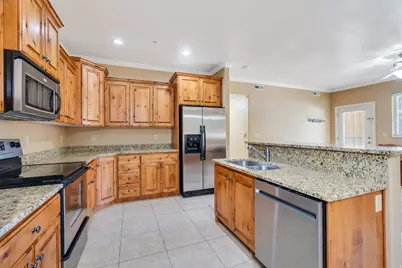 1018 N 985 W #501, Orem, UT 84057 - Photo 7