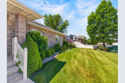 766 E 3050 N, Lehi, UT 84043 - Photo 5