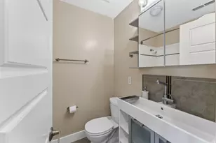 1718 S Oak Springs Dr, Salt Lake City, UT 84108 - Photo 17