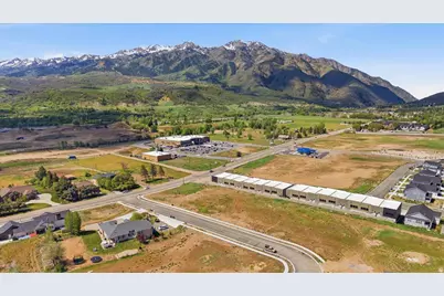 5847 N Warner Acres Dr #4, Mountain Green, UT 84050 - Photo 9